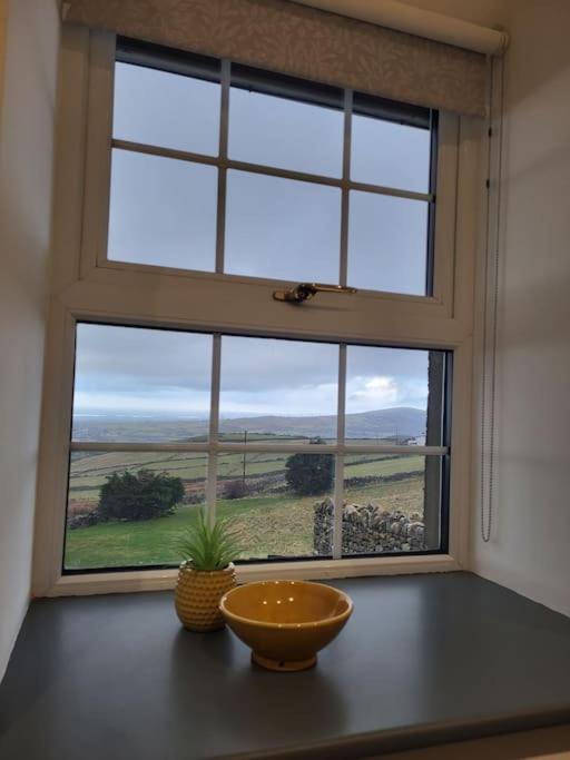 Amazing Coastal & Sunset Views In Eryri Villa Llanllyfni Exterior foto