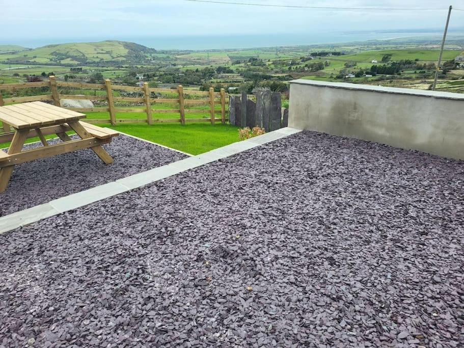 Amazing Coastal & Sunset Views In Eryri Villa Llanllyfni Exterior foto