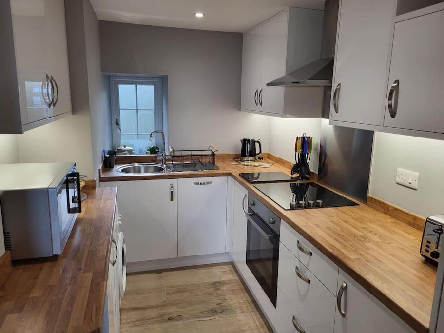 Amazing Coastal & Sunset Views In Eryri Villa Llanllyfni Exterior foto