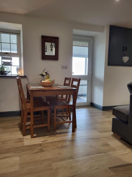 Amazing Coastal & Sunset Views In Eryri Villa Llanllyfni Exterior foto